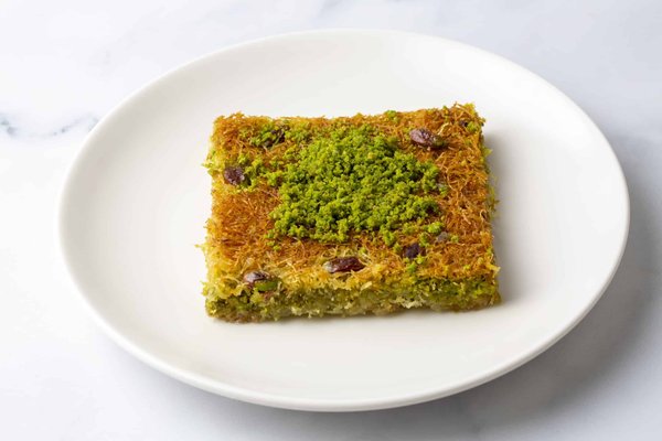 How to Prepare Authentic Coq au Vin with Pearl Onions and Lardons?