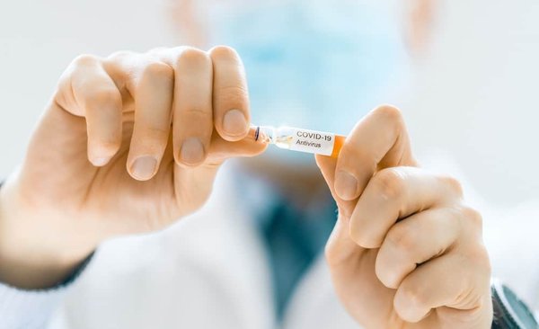 How Can Athletes in Endurance Sports Prevent Overuse Injuries with Periodized Training?