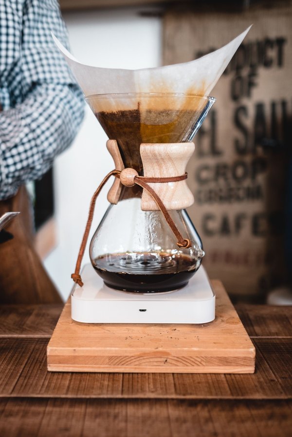 What's the Ideal Blue Light Filter Setting for a Home Office to Reduce Eye Strain?